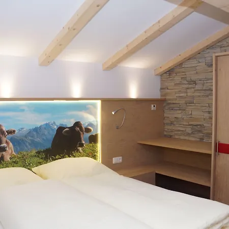 Hotel Lucia